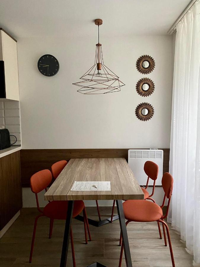 New In The Center Apartman *