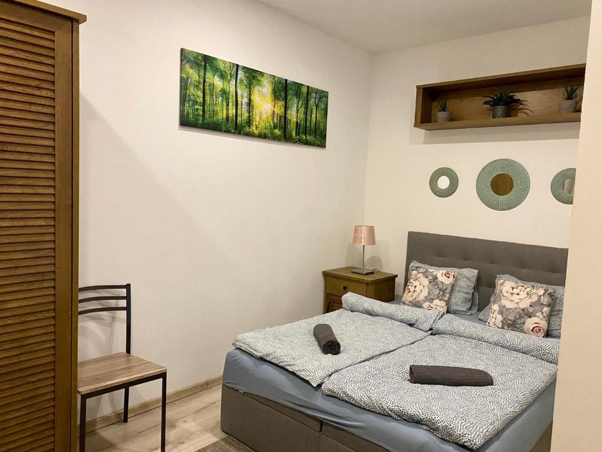 New In The Center Apartman